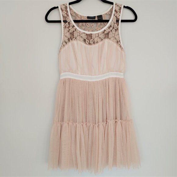 🎃 Blush by Young Threads Tulle and Lace Dress - Picture 3 of 10